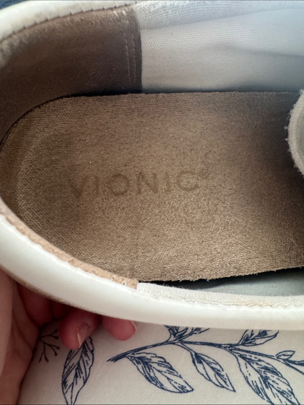 Vionic Winnys- White Leather Sneakers with Rose Metallic Accents - Picture 2 of 4